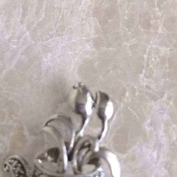 Vintage Watering Can Crystal Pin – Unique Floral Brooch - Picture 5 of 7